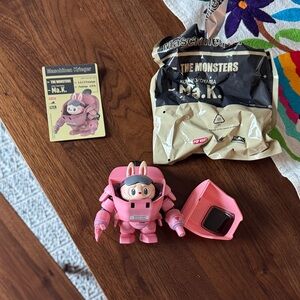 Maschinen Krieger Pink Mecha Labubu Kow Yokoyama Ma.K.